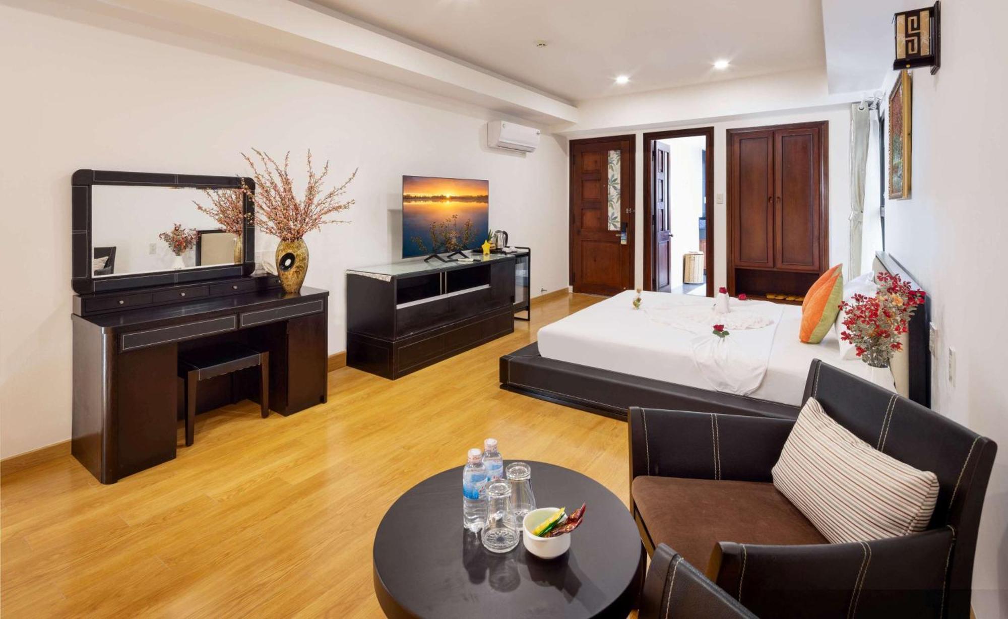 The Summer Hotel Nha Trang Exterior foto